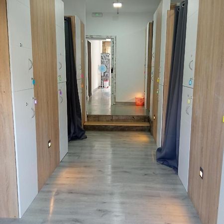 Albergue Alecer Caldas De Reis Bagian luar foto