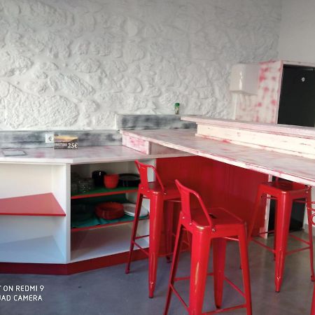 Albergue Alecer Caldas De Reis Bagian luar foto