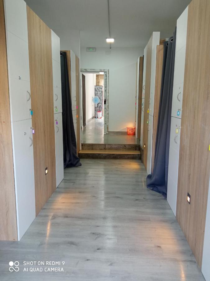 Albergue Alecer Caldas De Reis Bagian luar foto