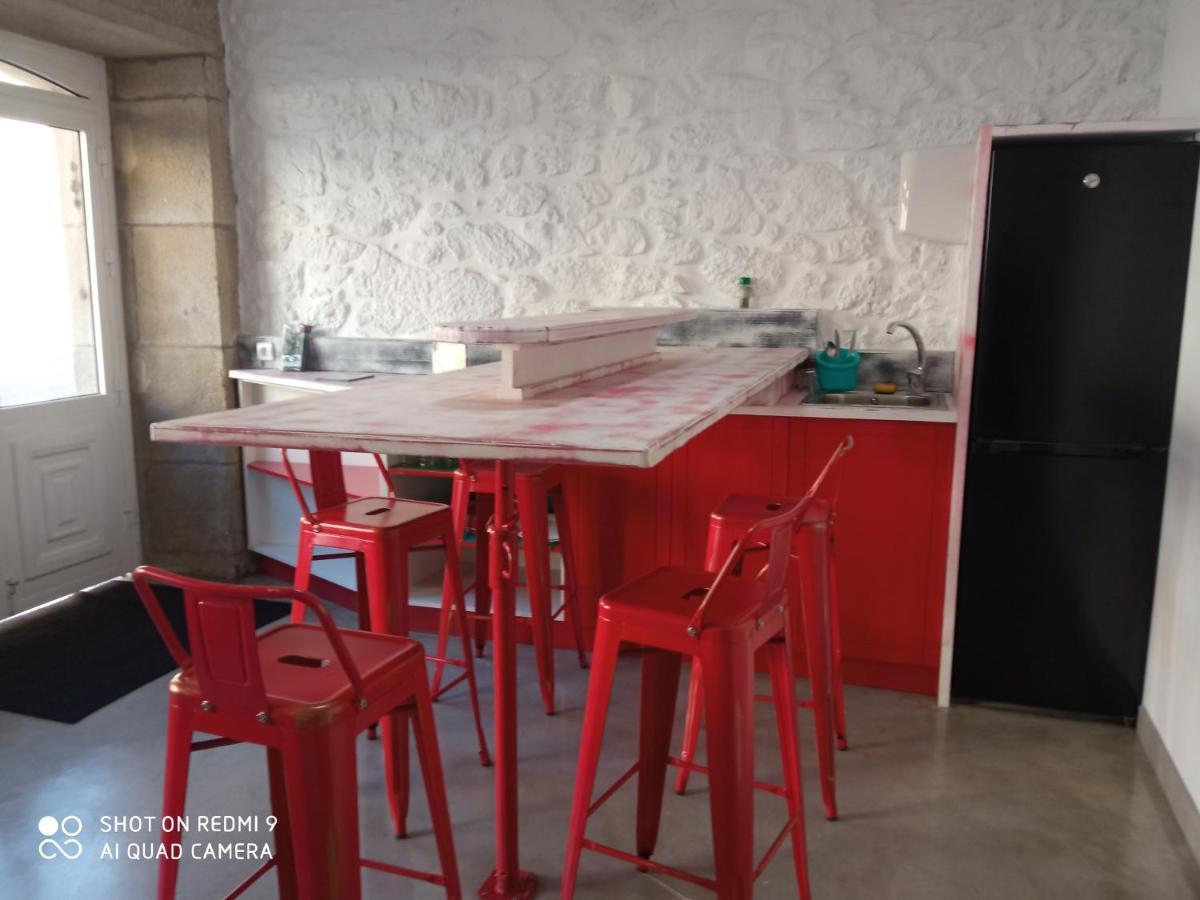 Albergue Alecer Caldas De Reis Bagian luar foto